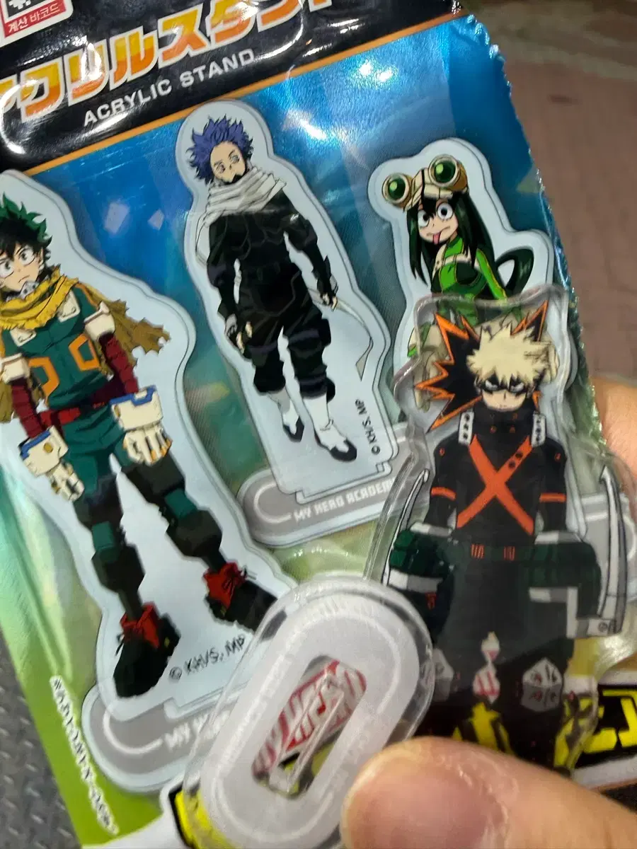 thumbnail-0